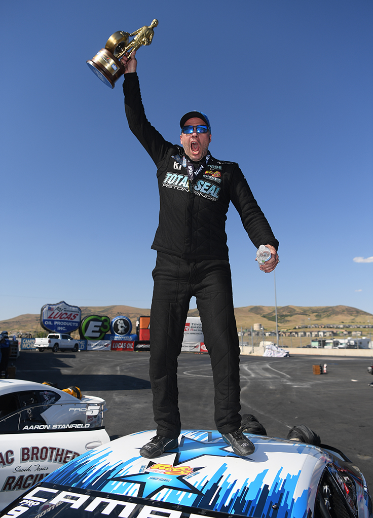 Wudarczyk & Brimer Conquer the Mountain at NHRA Mile-High Nationals 