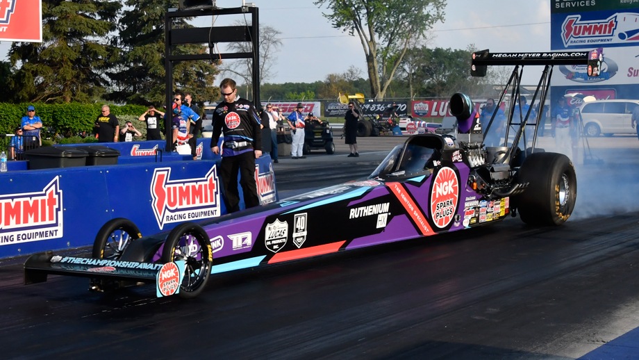 Caruso Drew shine at Norwalk Cavalcade of Stars event NHRA