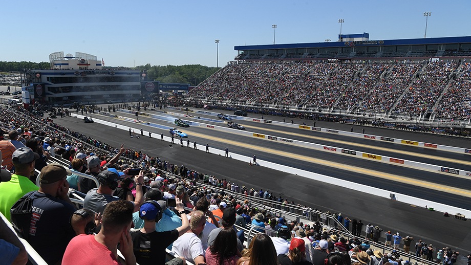 NGK NTK NHRA Four-Wide Nationals Friday Preview | NHRA