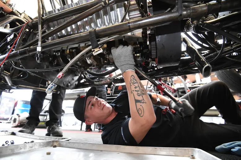 Bottom-end maintenance: Dirty but important work