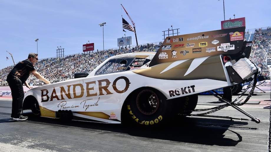 Worsham family tunes DeJoria in Chicago and attends college graduation in California