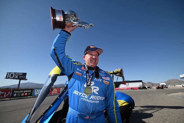 Tony Stewart reflects on emotional first Top Fuel win at NHRA 4-Wide Nationals