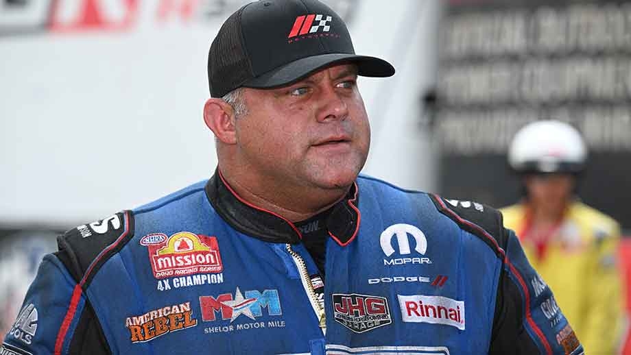 Matt Hagan signs multiyear extension with Tony Stewart Racing | NHRA