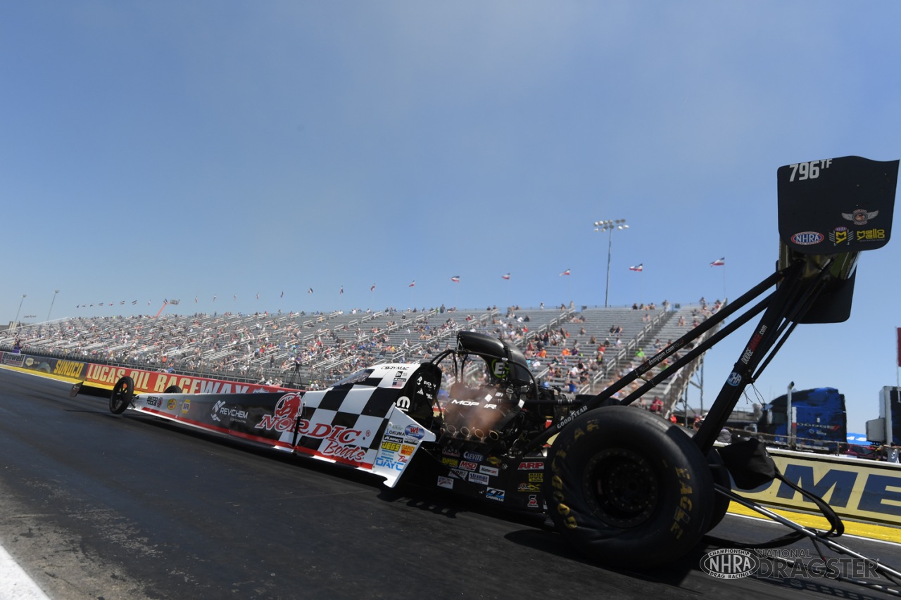 Dodge NHRA Indy Nationals Saturday gallery | NHRA