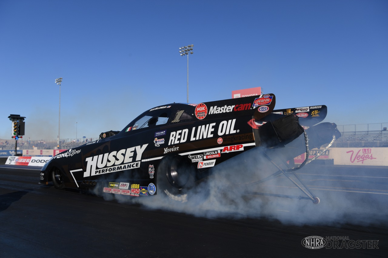 Dodge NHRA Finals presented by Pennzoil Sunday photo gallery NHRA