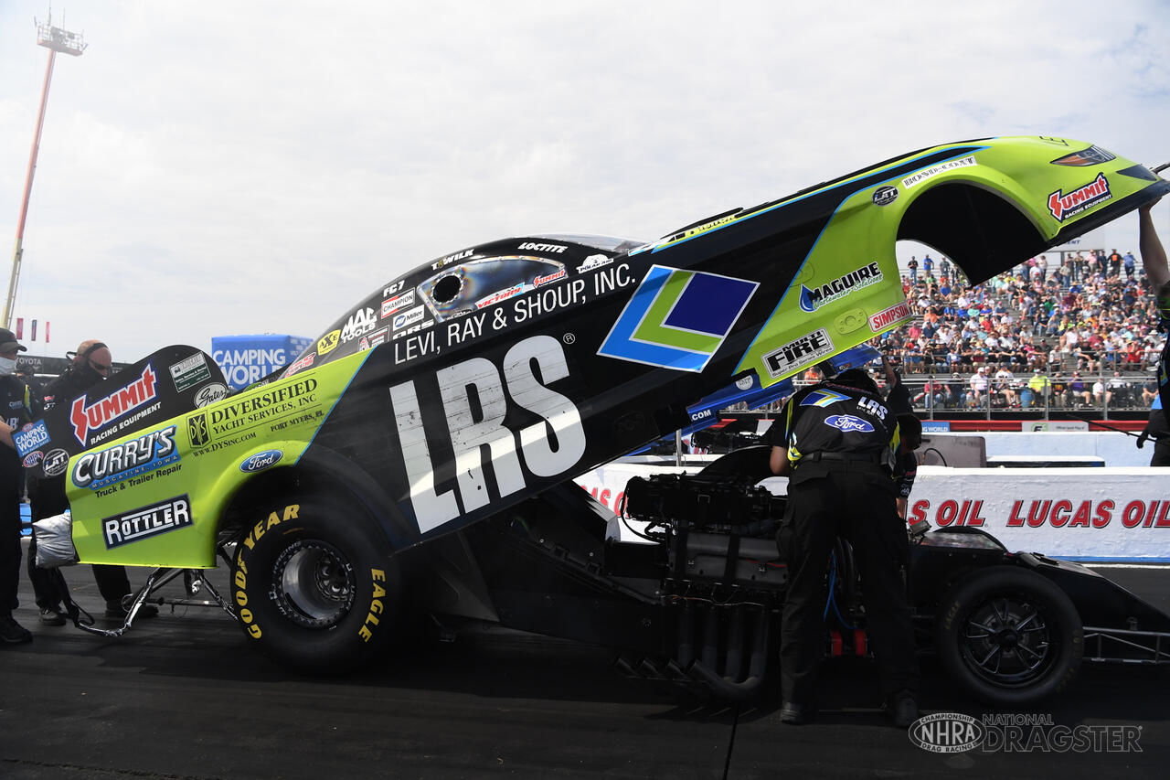 Lucas Oil NHRA Southern Nationals Sunday Photo Gallery | NHRA