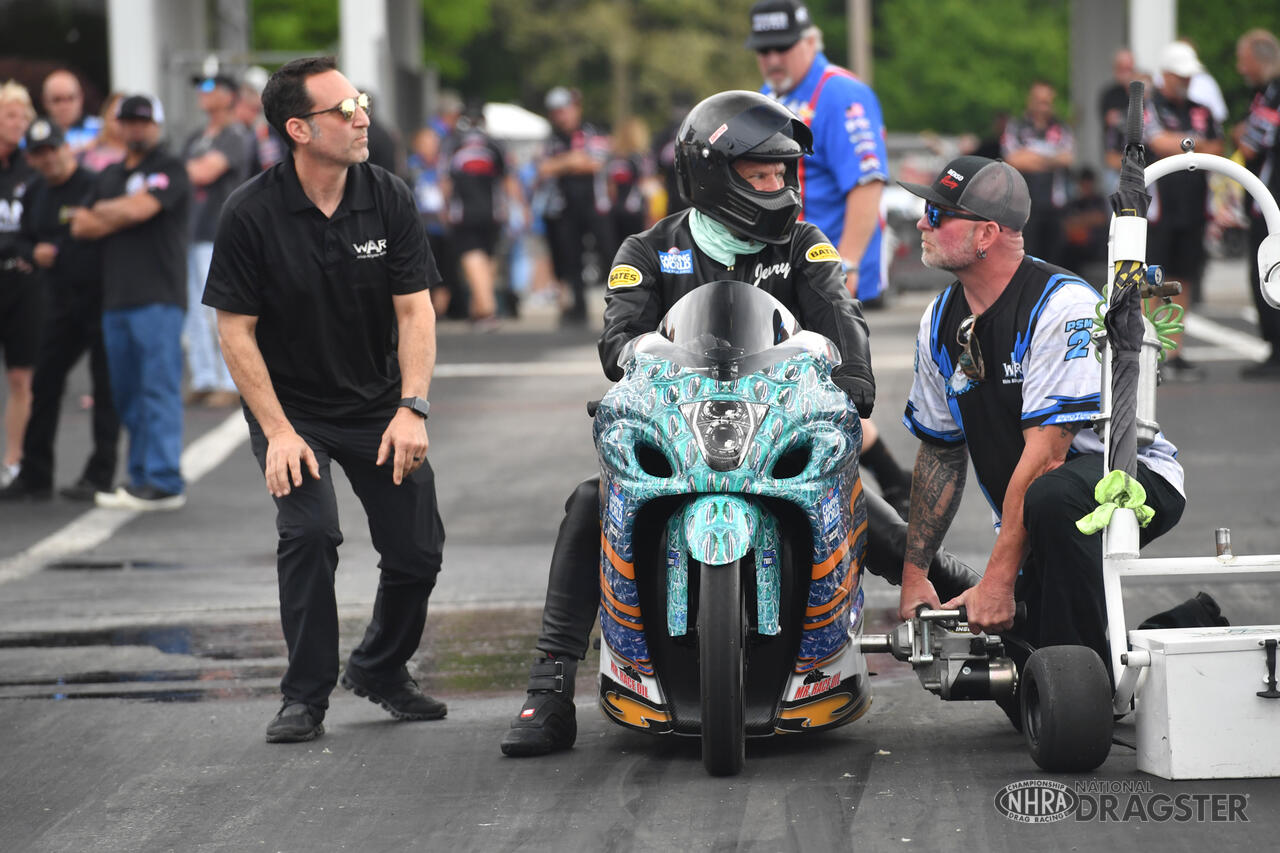 Lucas Oil NHRA Southern Nationals Sunday Photo Gallery | NHRA