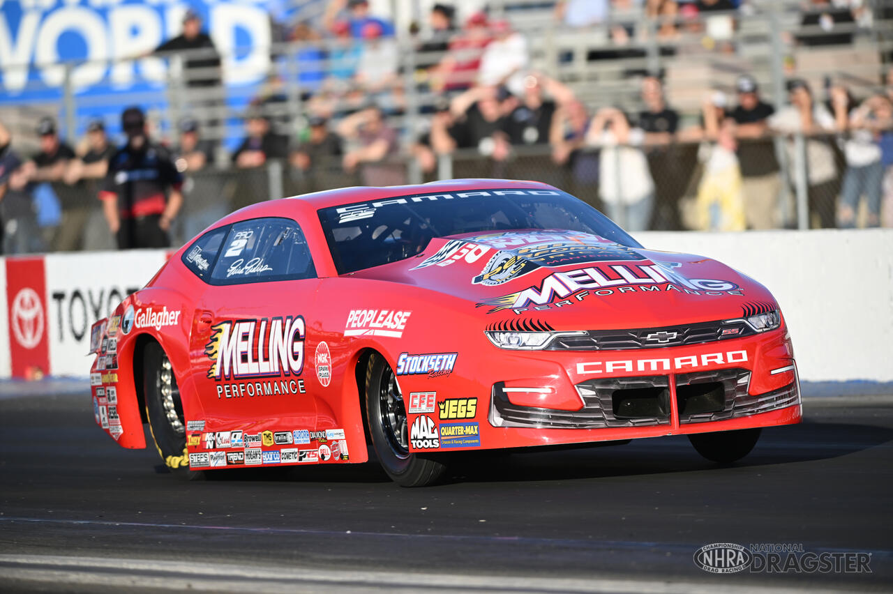 Lucas Oil NHRA Winternationals Friday photo gallery NHRA