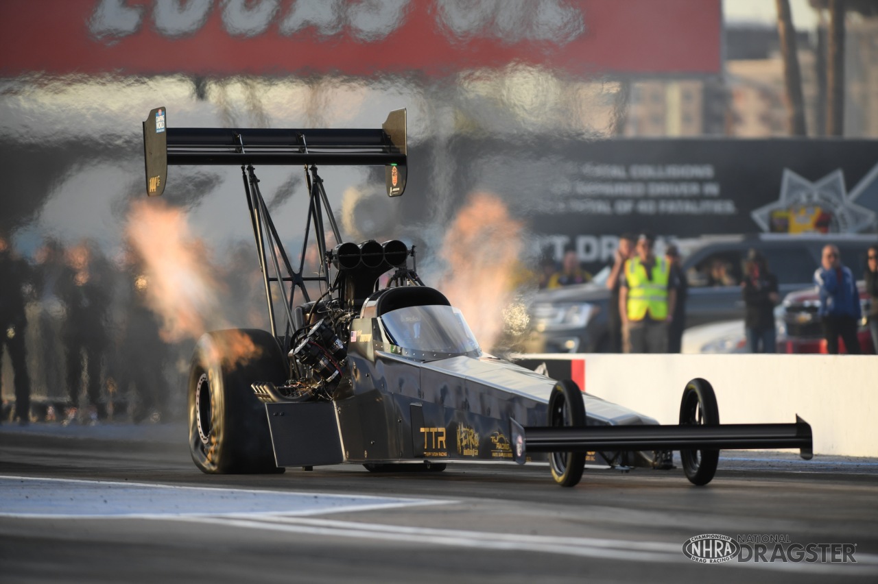 NHRA Arizona Nationals Friday photo gallery NHRA