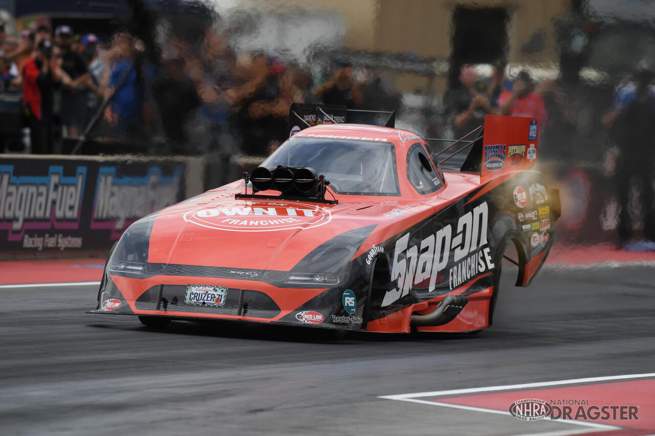 Dodge Power Brokers Nhra Mile High Nationals Friday Photo Gallery Nhra 0315