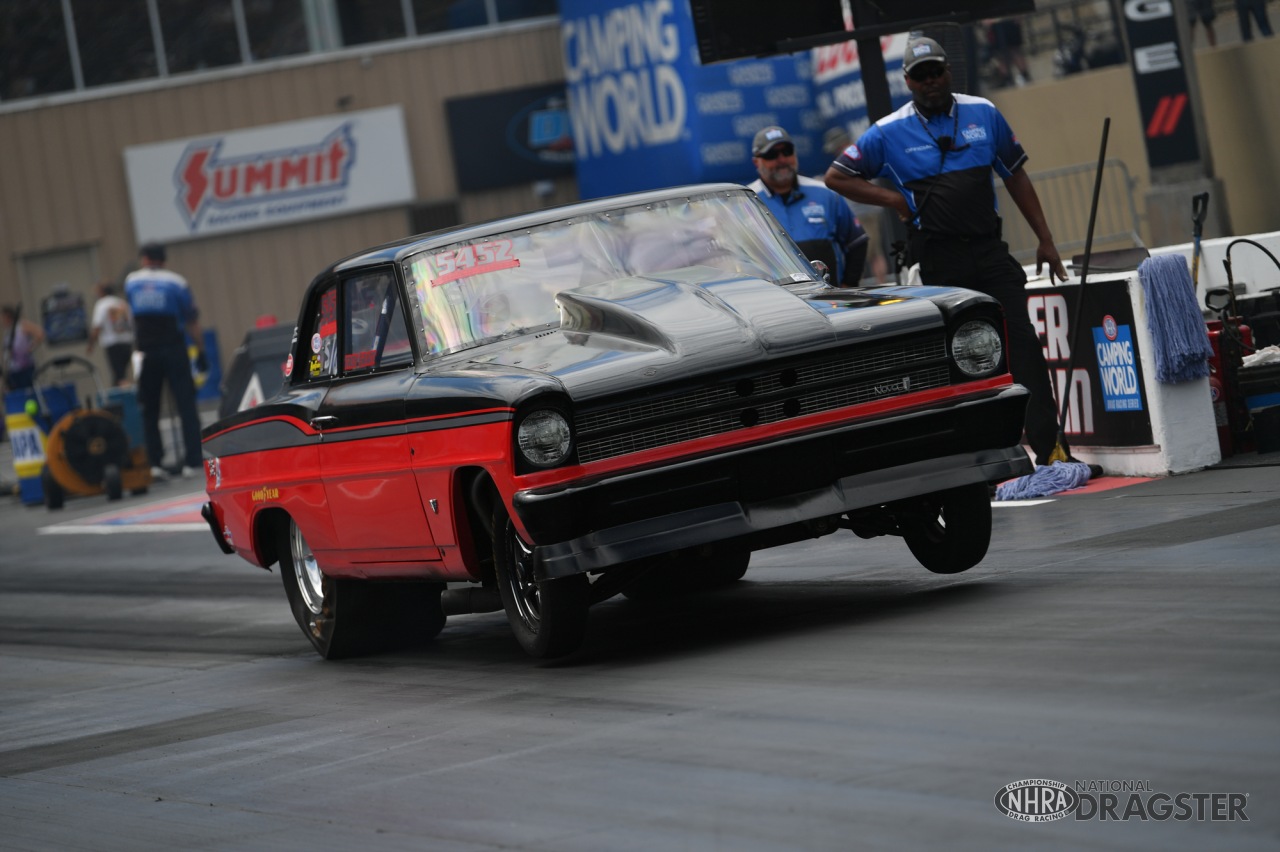 2022 Dodge Power Brokers NHRA Mile-High Nationals, Western Swing