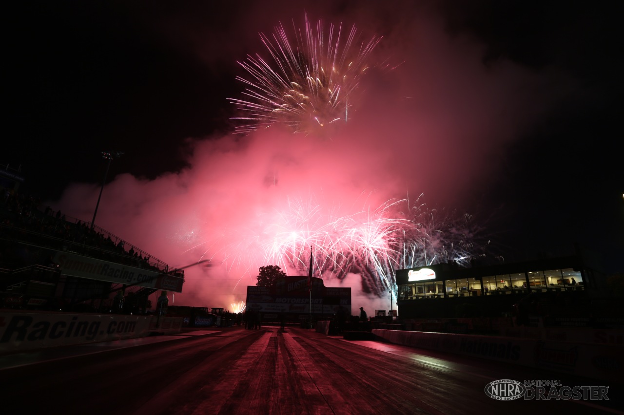 Summit Racing Equipment NHRA Nationals Friday photo gallery NHRA