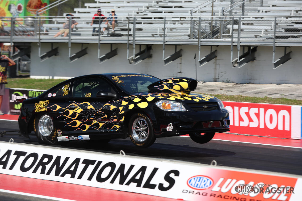 Amalie Motor Oil NHRA Gatornationals Saturday photo gallery | NHRA