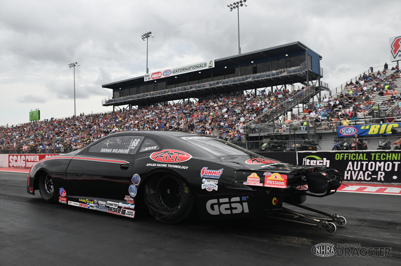 Amalie Motor Oil NHRA Gatornationals Saturday photo gallery | NHRA