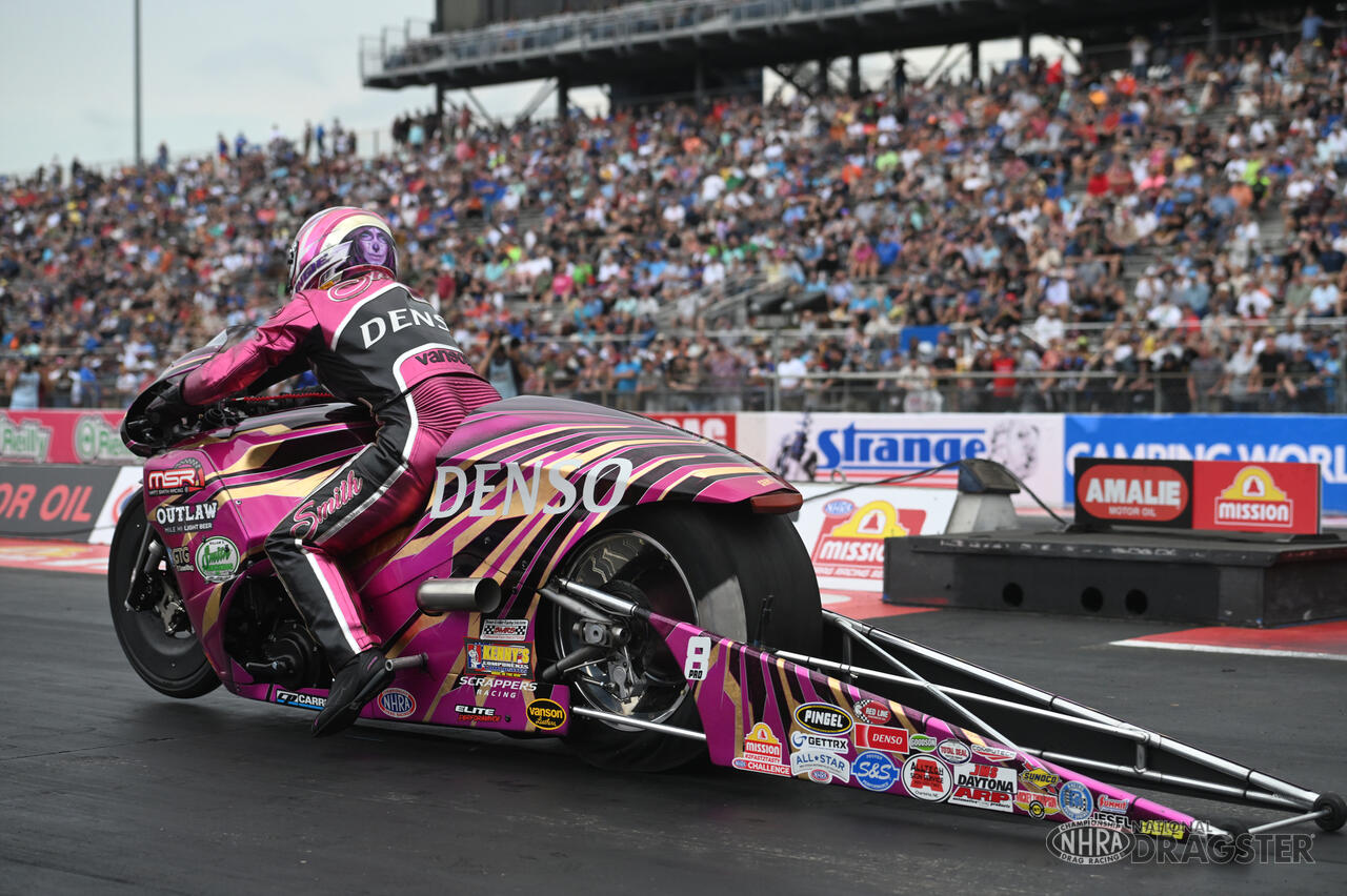 Amalie Motor Oil NHRA Gatornationals Saturday photo gallery | NHRA