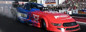Sunday News and Notes from the In-N-Out Burger NHRA Finals